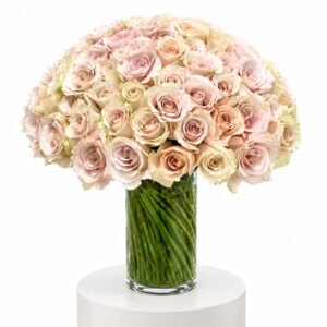 Home blush roses in vase (copy)